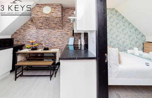 Contractors monthly discounts - WIFI - 5mins to Airport, HS2 & NEC - Photo 22