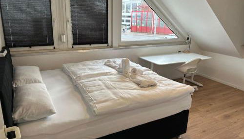 Ferienhaus mit Privatparkplatz, Terrasse und Stadtnähe - Foto 5