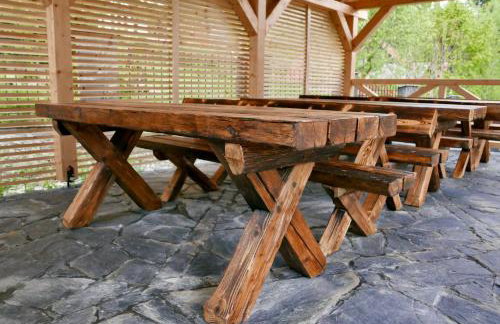 Dzika Dziura z jacuzzi - Foto 21