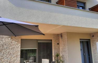 GREEN GARDEN - Photo 1