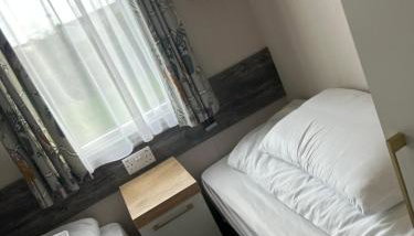 Dollys Den - Photo 2