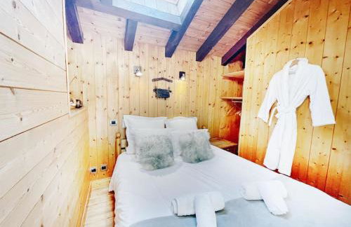 Spacieux Chalet 19pers, Piscine, Jacuzzi, Sauna & Salle de Jeux - Foto 20