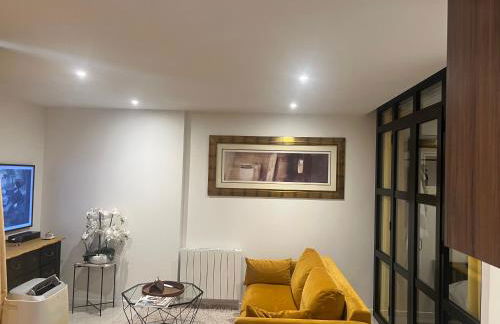 Deux. Pièces face à la scène. - Foto 6