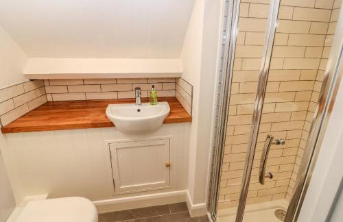 Holmefield - Photo 21