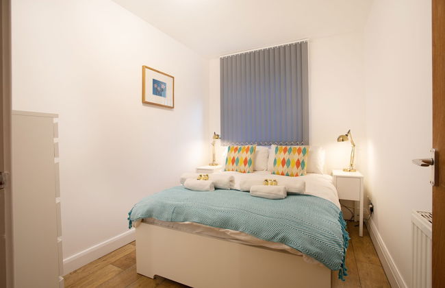 Rest & Recharge Regents CT 3bed Sleeps 7 - Foto 4