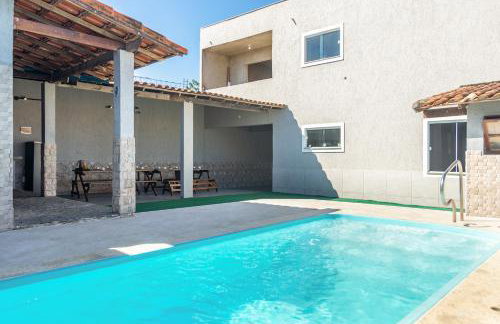 Refúgio Tropical Casa de Praia com Piscina e 4 Suítes e garagem 3 carros, 800 mtrs da praia internet 700 mbps, condomínio privado com pista de skate , quadra de futevôlei , campos e quadras de futebol! - Foto 5