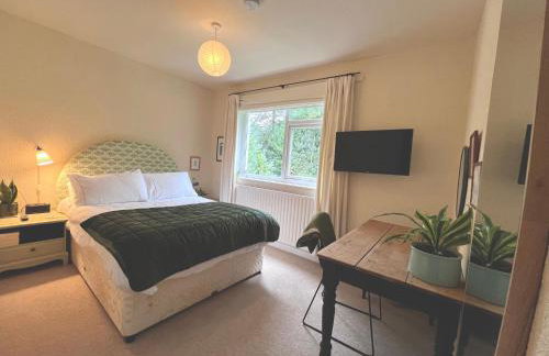 The Shades - Bliss In The Heart of Windermere - Photo 29