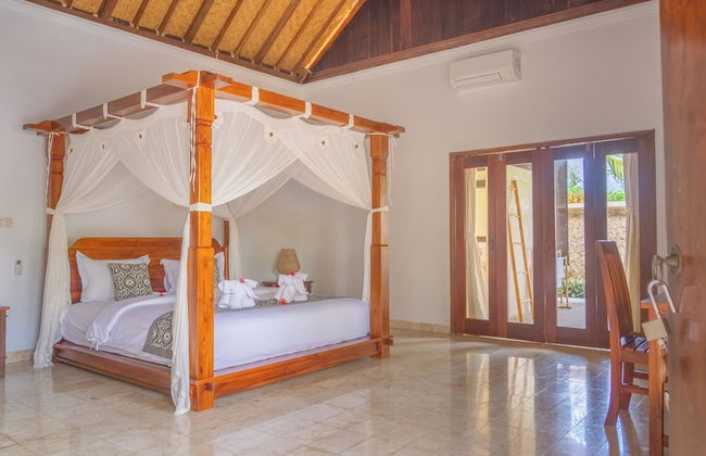 Villa Sari Bumi Menjangan - Photo 10