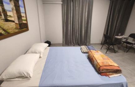 Kitnet independente muito confortável boa locaização - Foto 4