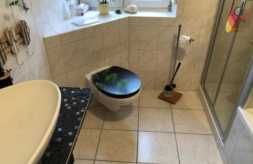 Schöne Ferienwohnung in Bahnhofsnähe für Urlaub, Studium oder Arbeit - Foto 17