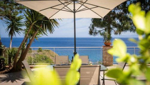 Villa's apartment on the beach, swimming pool A/C - Foto 2