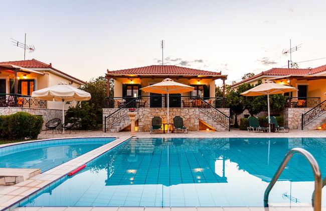 Astros Poolside Home -Enchanting Sunsets - Foto 20