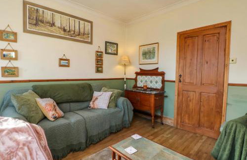 Pineapple Cottage - Photo 5