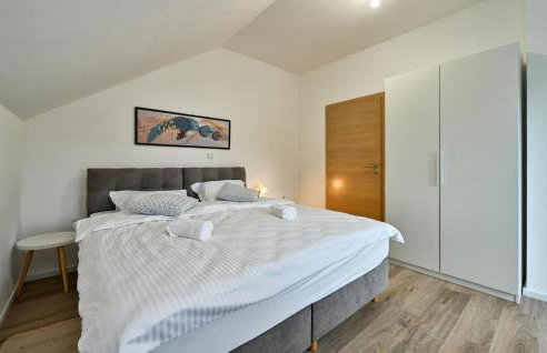 Lovely Home In Luzan Biskupecki - Foto 24