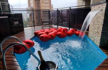 Morumbi, Apartamento Pub, SPA com hidromassagem, PISCINA Aquecida PRIVATIVA, LAREIRA, tudo que você precisa para descansar, trabalhar ou realizar aquela comemoração! Com total conforto e PRIVACIDADE! O Apt Nota 10 de SP! - Foto 18