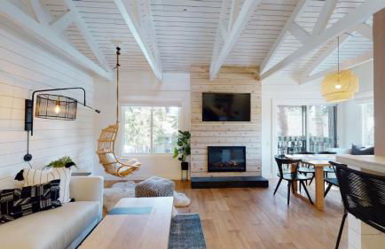 Seasons Four 152 - Photo 11