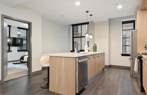 Experience Downtown Chicago at Millennium - Luxury Apartments in The Loop - Photo 79