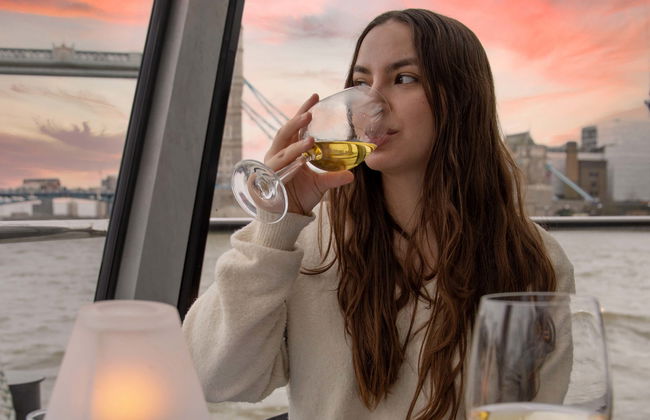 Crociera con cena e musica dal vivo - Foto 5