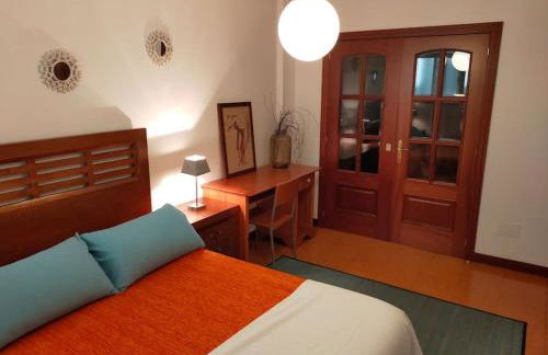 Corunna Piso acogedor 3 hab. amplias wifi - Foto 9