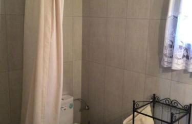 An all comforts home - Foto 7