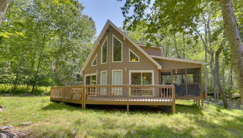 Pools, Hot Tub and More Bushkill Mountain Getaway! - Foto 2