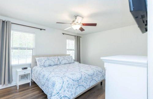 Sleeps 8, Lake Lanier Hidden Gem - Foto 47