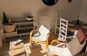 Centre Village - 50m2 Rénové Vue montagne avec Balcon plein Sud - Foto 6