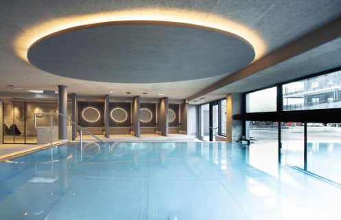 Alpenvilla Large Family Apartment - by Familiaris- Pools 500 meters - Foto 32