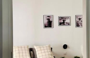 Trendy Urban Hideaway in Madrid - Photo 12