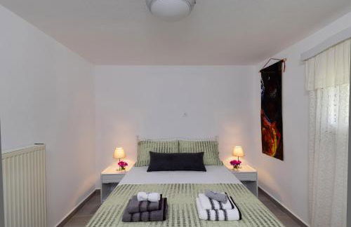 Restia Seaside Apartment I, 50m from Megas Gialos Beach - Foto 11