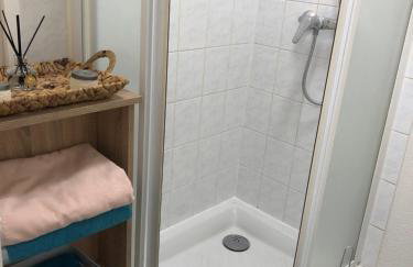 Loft 2 personnes Climatisé parking privé jardin - Foto 14