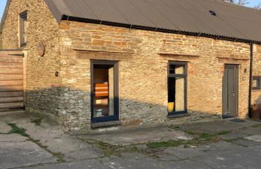 The Milking Parlour at Berthllwyd - Foto 1