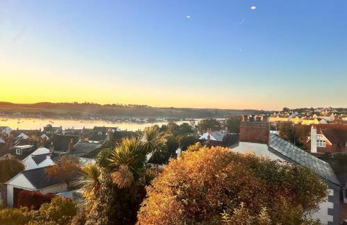 House in Appledore with Hot Tub and own parking - Foto 35