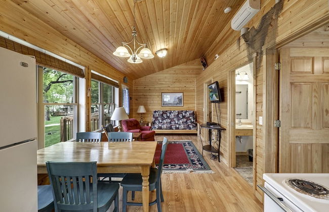 Swan Lake Resort & Campground - Foto 18