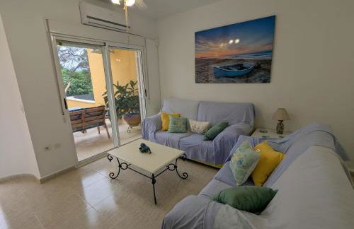 Tu lugar feliz al lado del mar - Foto 34