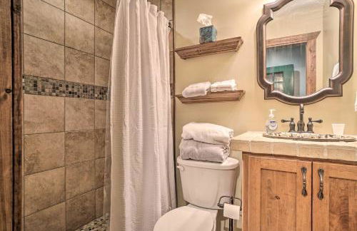 Yellow Mountain Blairsville Cabin with Scenic Deck - Foto 16