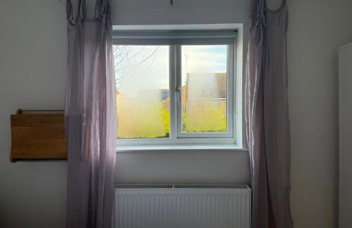 Entire House with Garden and Office - Foto 10