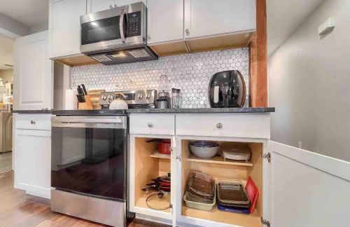 4BR Longmont Escape with Cold Plunge & Sauna - Pets OK! - Foto 9