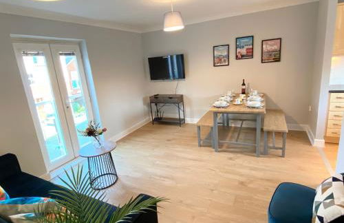 2 Bedroom Flat near Redhill train station, easy access to Gatwick & London - Foto 15