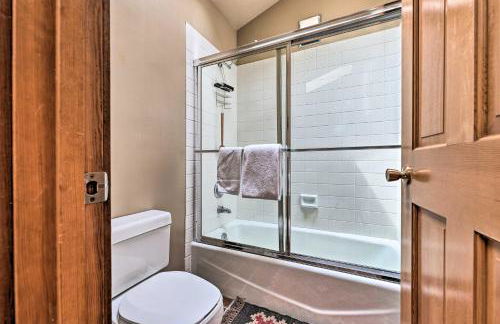 Luxe Sun Valley Retreat with Hot Tub, 3 Mi to Resort - Foto 35