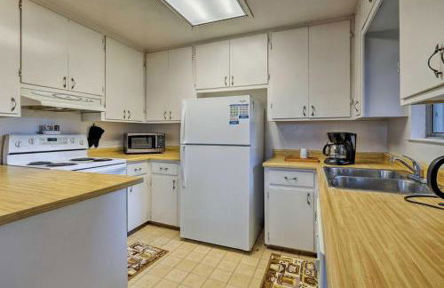 NEW! Cozy & Secluded House w/Deck - Near Yosemite! - Foto 33