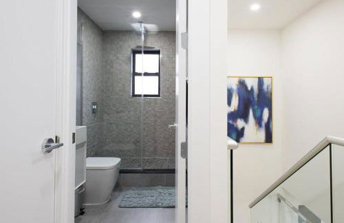 75-5A Luxury 3BR Duplex W D in unit Elevator - Foto 34