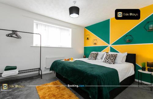 Quick Deals l 5 Bedroom l Sleeps 10 l Parking l Ideal for Groups l Oak Stays Short Lets & Serviced Accommodations - Foto 69