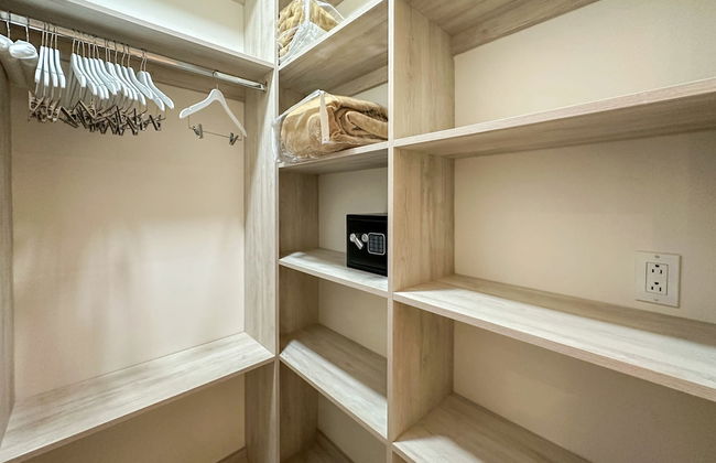 3BR Ground Floor Condo With Direct Pool Access - Foto 37