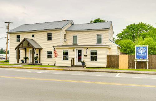 Chic and Central Apartment about 6 Mi to Sebec Lake! - Foto 24