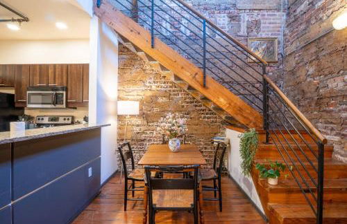 Stylish Loft | Shockoe Bottom | Walk to Canal - Foto 14