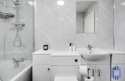 Stylish 4bd - Coop LIVE - Etihad - Parking - EV - Foto 10