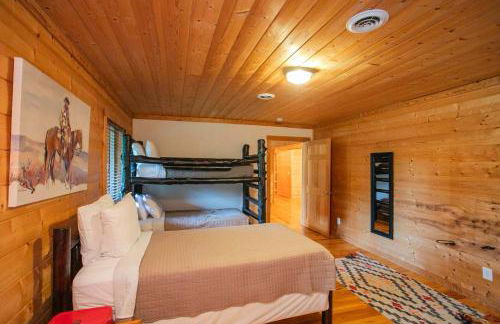 Secluded 18-Acres with Pool Hot Tub Pool Table - Foto 69