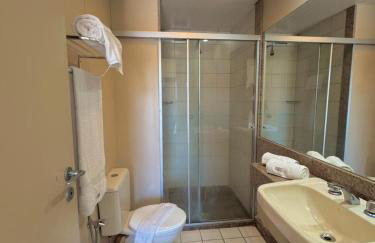 Studio pé na areia, vista, internet e ar - Foto 17