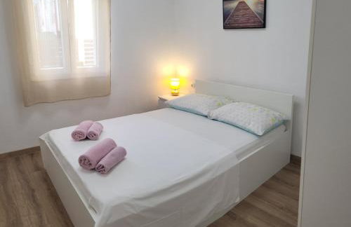 Apartment Elle with free private parking - Foto 13